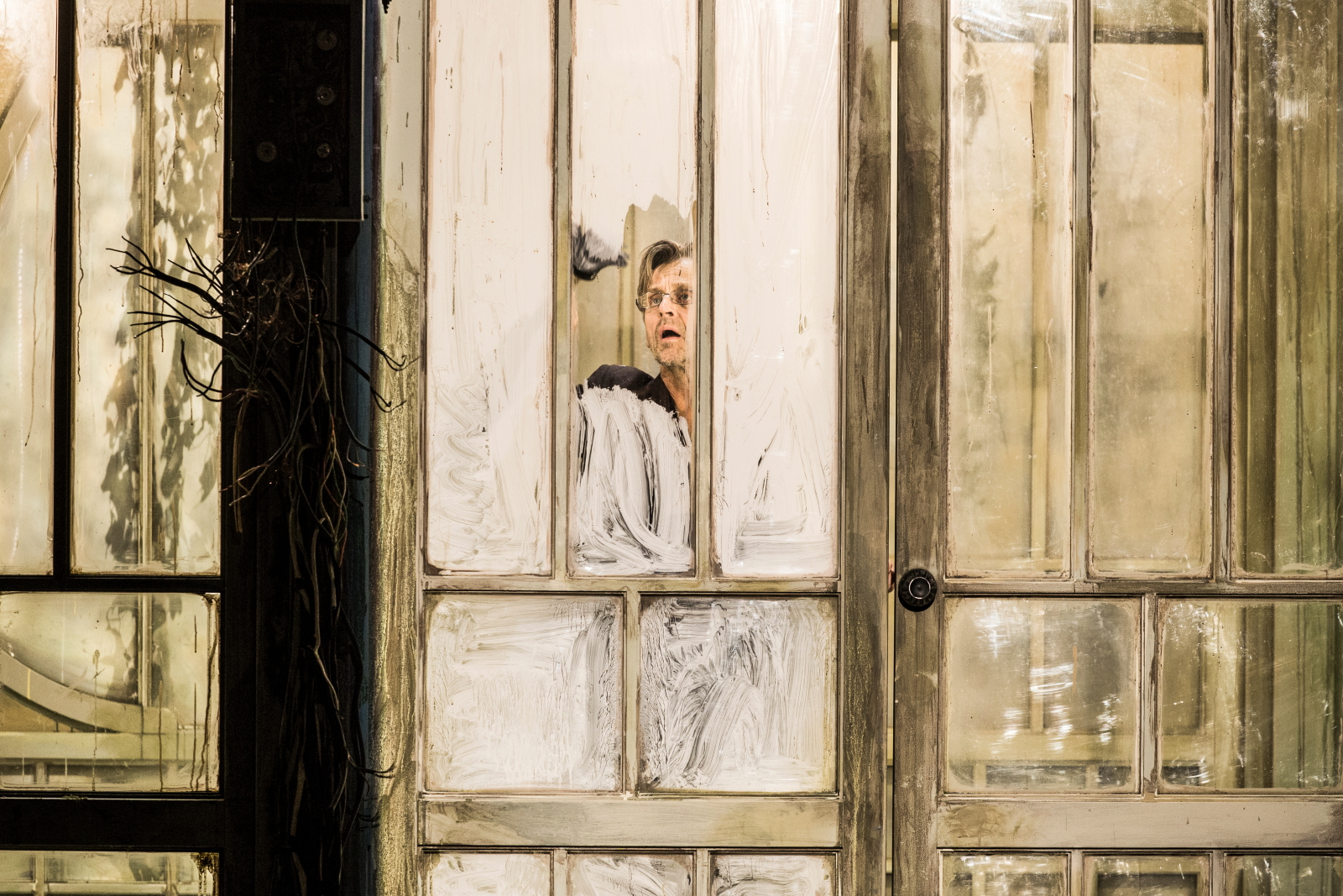 Mihails Barišņikovs izrādē "Brodskis/Barišņikovs" // Foto – Jānis Deinats